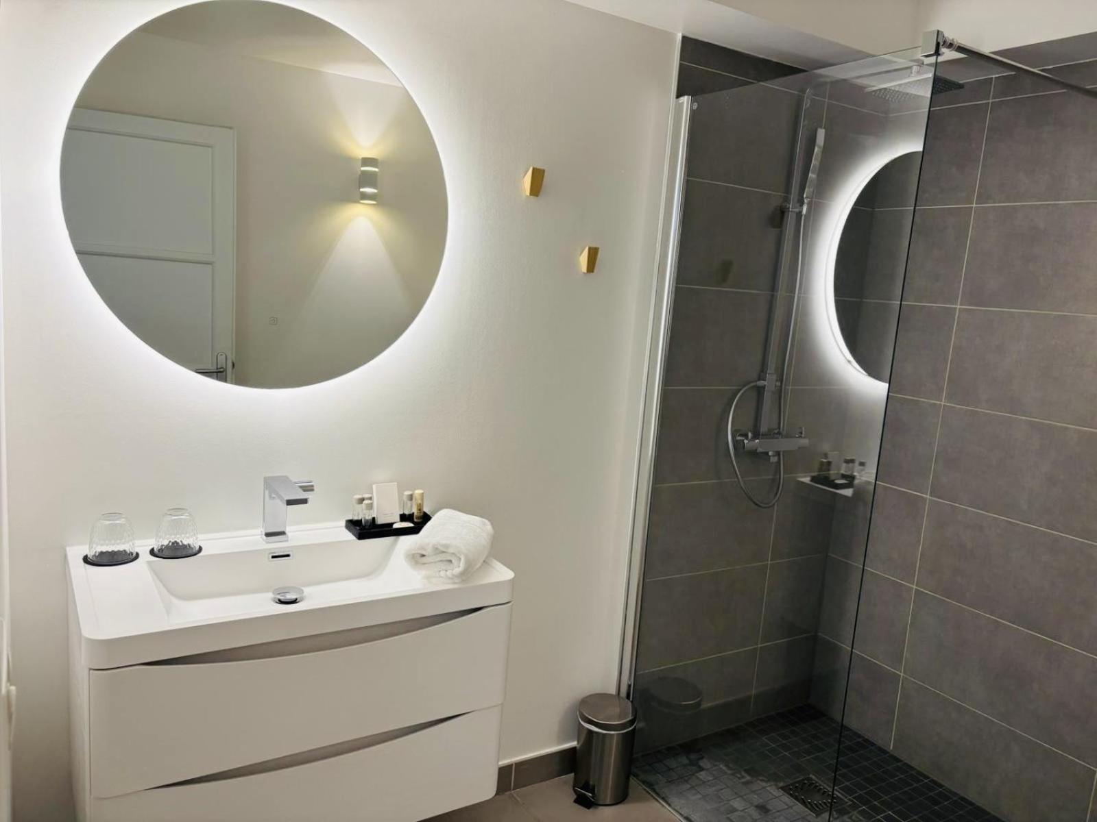 Appartements - Le Logis Versaillais Versailles Exteriör bild